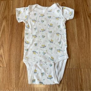 VTG BON BEBE DUCK WAGON GRAPIC PRINT BABY ONESIE SIZE 6/9 MONTHS 100% COTTON